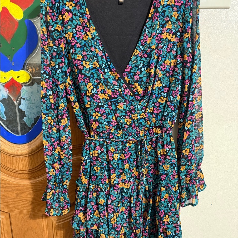 Junior dress Floral V-Neck Long Sleeve Dress